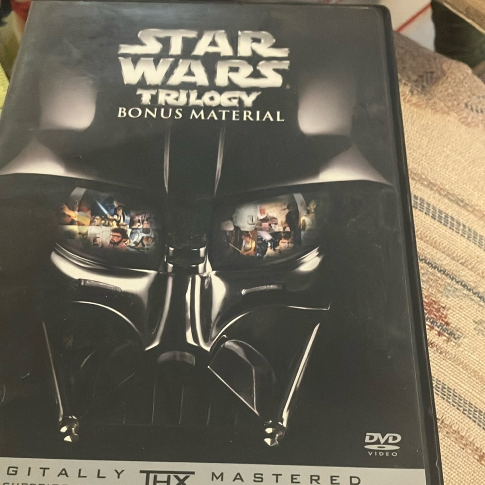 Star Wars trilogy bonus material dvd
